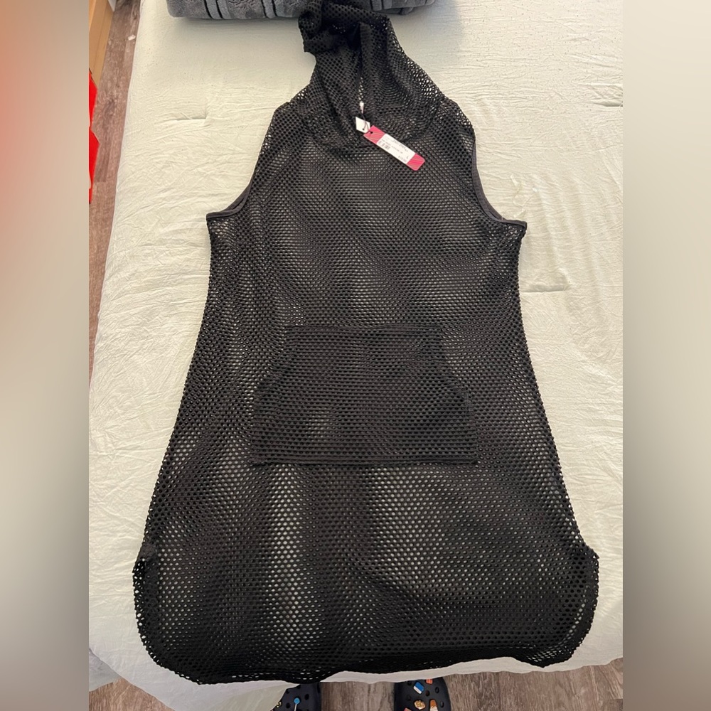 Cotton candy mesh beach cover up Sz: L Color: Black